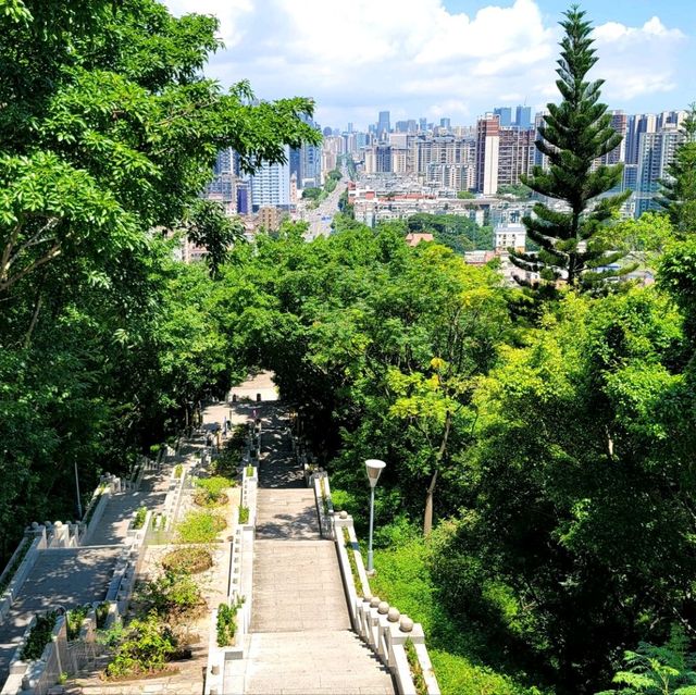 Peak of Tranquility: Bihaiwan Park🌳🌄