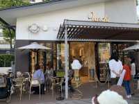 名古屋　名古屋グルメ　イタリアンジェラートの店ヴェンキ 久屋大通公園店がオシャレだった