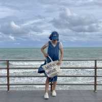หาดแม่รำพึง ไม่ลำพัง