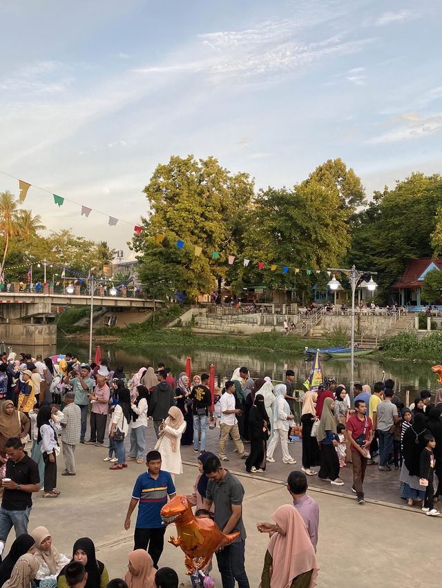 ตลาดน้ำคลองแห สงขลา