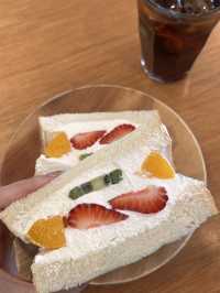 福岡【博多】ふわっふわ食パンのフルーツサンドが食べられるお店🍞🍓