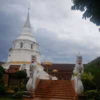 วัดยางกวง ขอพรพระแสนแซว่  เชียงใหม่
