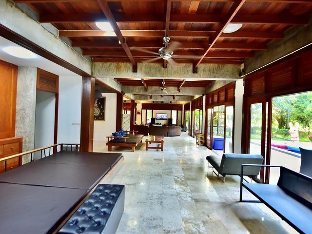 บ้านพักพูลวิลล่าบนพื้นที่7ไร่ โอบล้อมด้วยธรรมชาติ