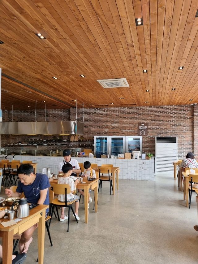 플리마켓과 함께 즐기는 감성 맛집