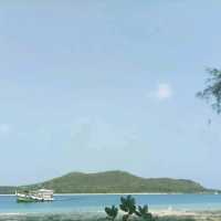 หาดลูกลม หาดสวยน้ำใส