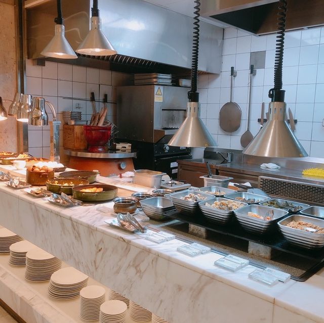 台北｜☀️Sunrise all day dining 敘日 全日餐廳-台北六福萬怡酒店