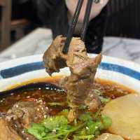 厚福街新開米線鋪．台灣藥膳米線