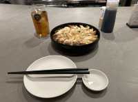 福岡・川端通商店街。60分ひとくち餃子を無限に食べられるお店『博多鉄なべ 無限餃子 中洲川端』