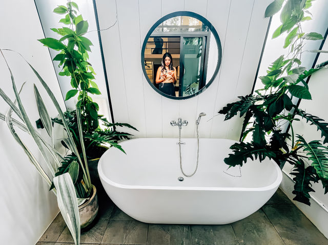ไปพักผ่อนกันที่ Blu Monkey Hub & Hotel Ranong 