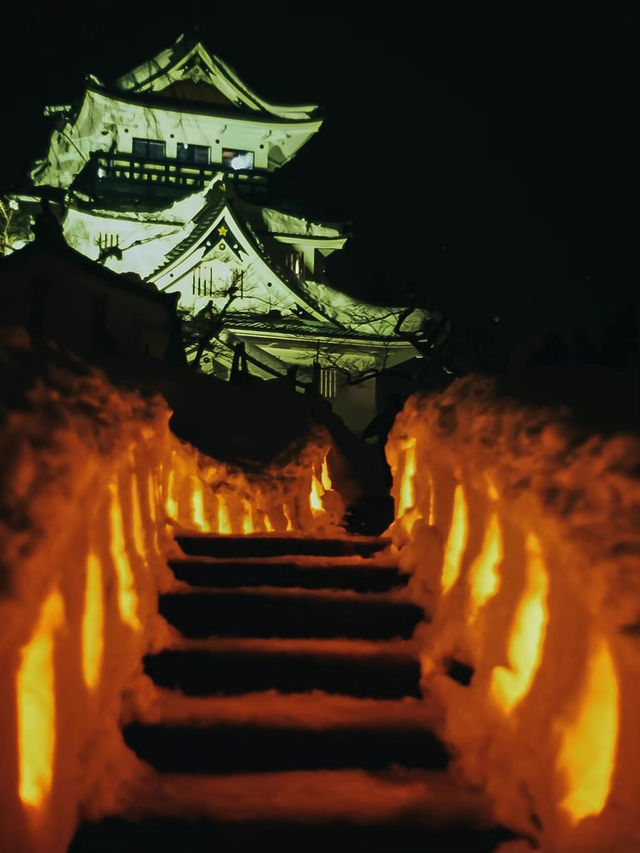 【一度は行きたい秋田の雪まつり❄️】2月15日、16日は横手かまくら祭りに行こう！