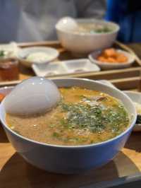 미슐랭 출신 요리사가 있는 동명동 국밥 맛집 “동국”