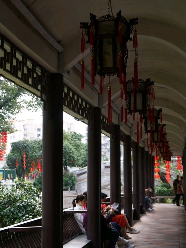 📍「荔灣湖公園」📸歷史悠久--放鬆、娛樂好地方🪻🌷