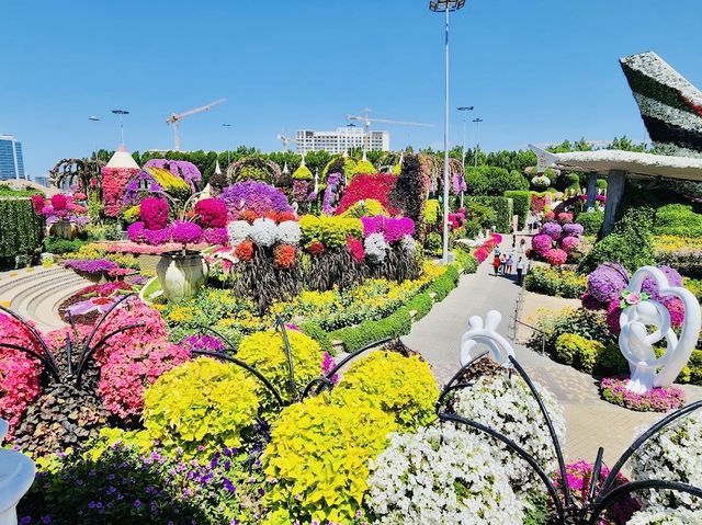 Dubai Miracle Garden 