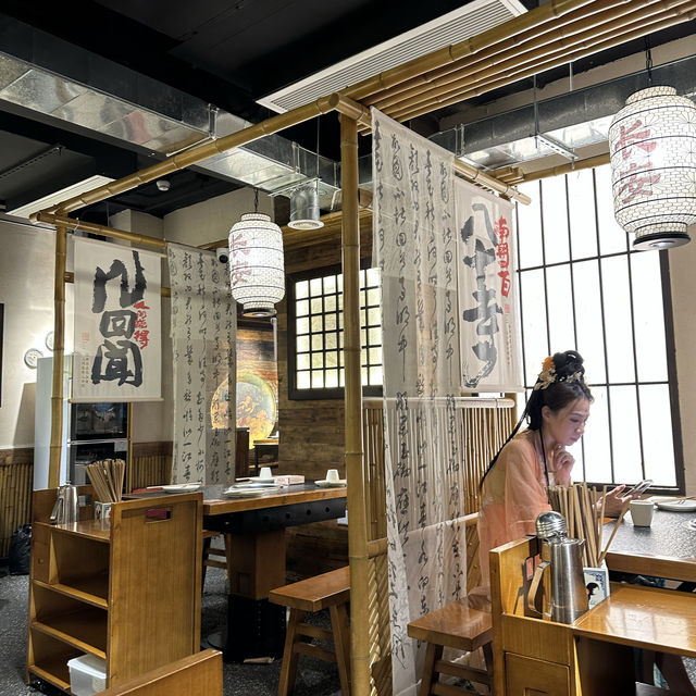 北上搵食打卡好去處《長安亭院火煱》