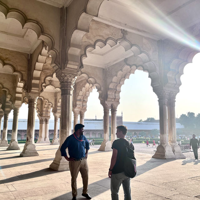 😍 Visiting the majestic Agra Red Fort ♥️