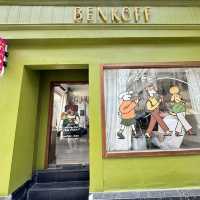 " BENKOFF “ คาเฟ่ ดัชชุน 