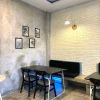 DKONKRIT | COFFEE & EATERY 