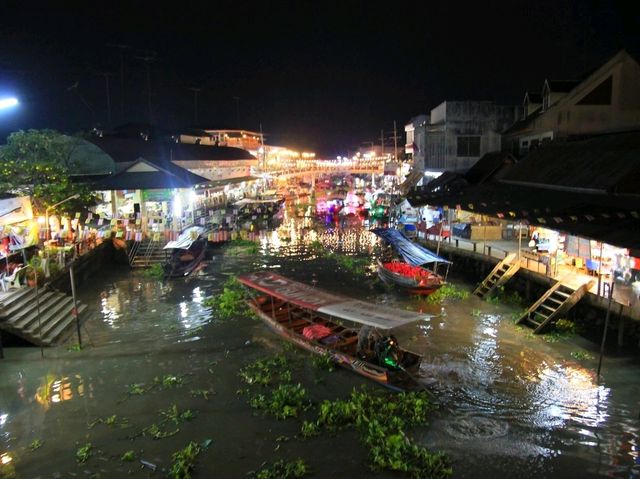 มาเที่ยวอัมพวา ชมวิถีริมน้ำ
