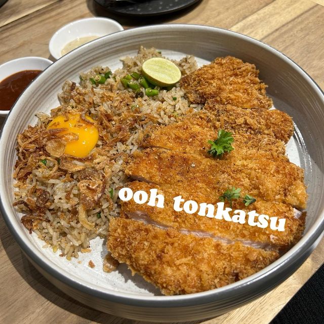 🍛 อู้วว์ ทงคัตสึ บรรทัดทอง 🍝
