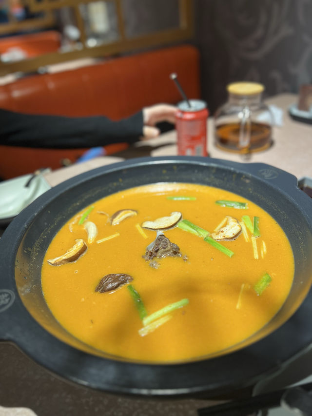 地道中式火鍋 