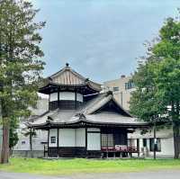 Tranquil Escape in Naritasanshinkyu-ji