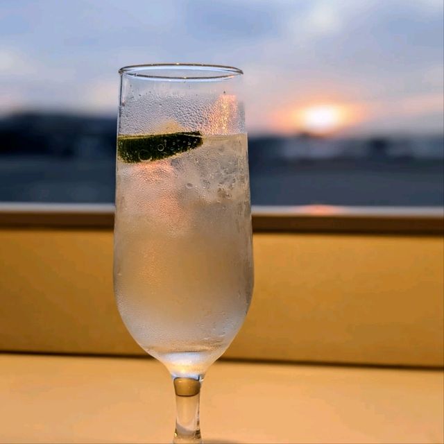 日本東京-成田機場第二航廈貴賓室調酒隨你喝：Aspire