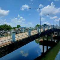 สะพานนิรมล สะพานแห่งศรัทธา ริมน้ำจันทบูร