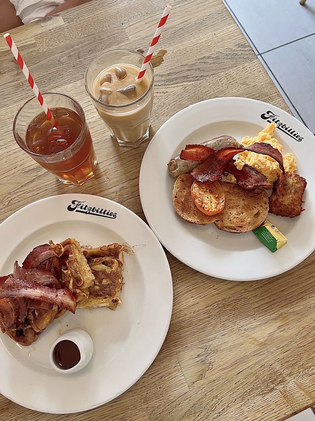 英國劍橋百年老店brunch-Fitzbillies