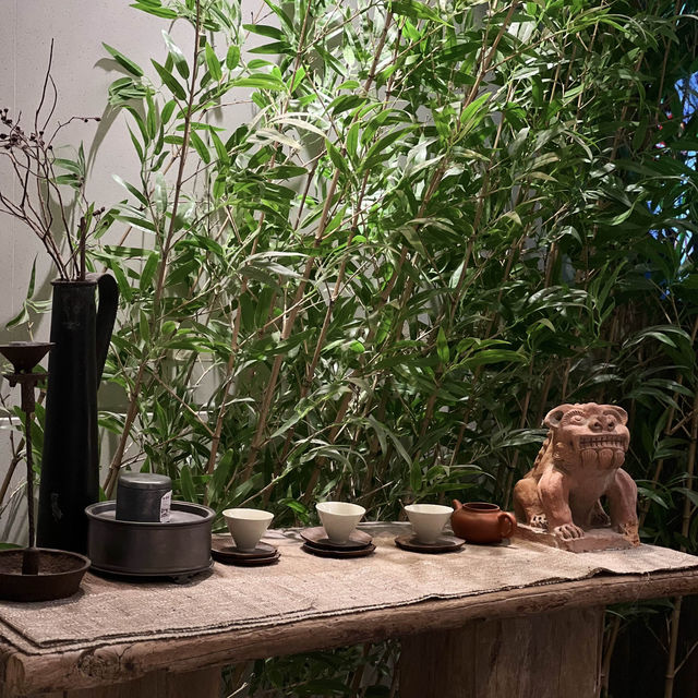 在香港K11是湊湊午市半自助套餐！