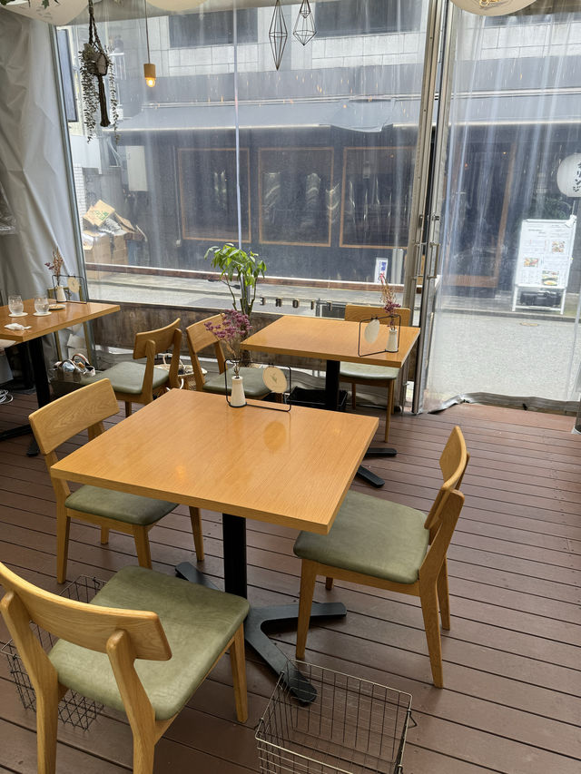【福岡カフェ】季節のフルーツを使った可愛いスイーツが人気のお店🍑