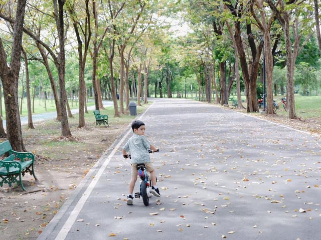ปั่นจักรยานที่สวนรถไฟ 🚴🏻🌳