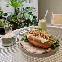 Yearn Cafe