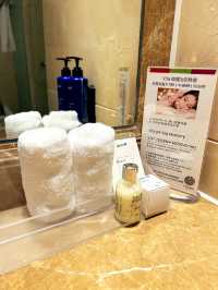 Our Family Stay at Radisson Blu Hotel Shanghai New World