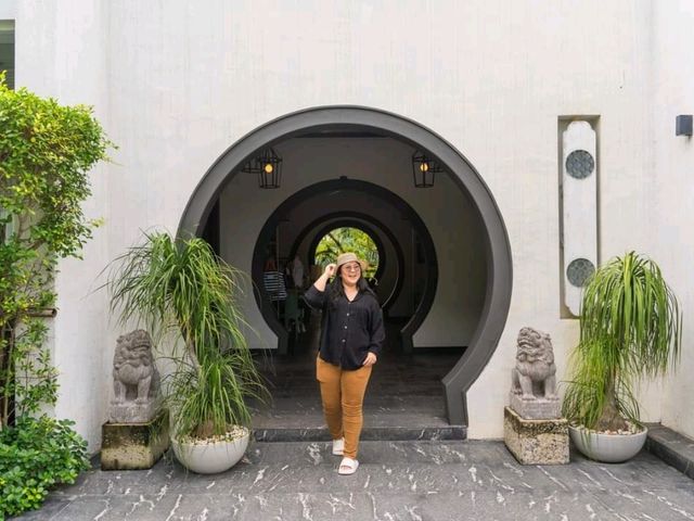 ที่พักติดทะเล สุด Luxury ผสมผสานสไตล์ชิโนโปตุกิส