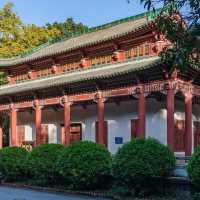 蟠龍祠會館：嶺南建築的文化瑰寶 🏛️🐉