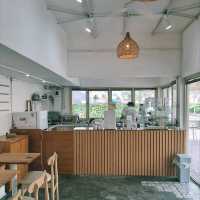 A NEW COFFEE SHOP IN THE BLOK M PARKING AREA