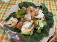 สวนอาหารเรือนบุหงา จ.สุพรรณบุรี