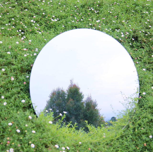 The Peak Flower Land.