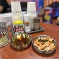 人氣特色韓料．韓式刀削湯麵