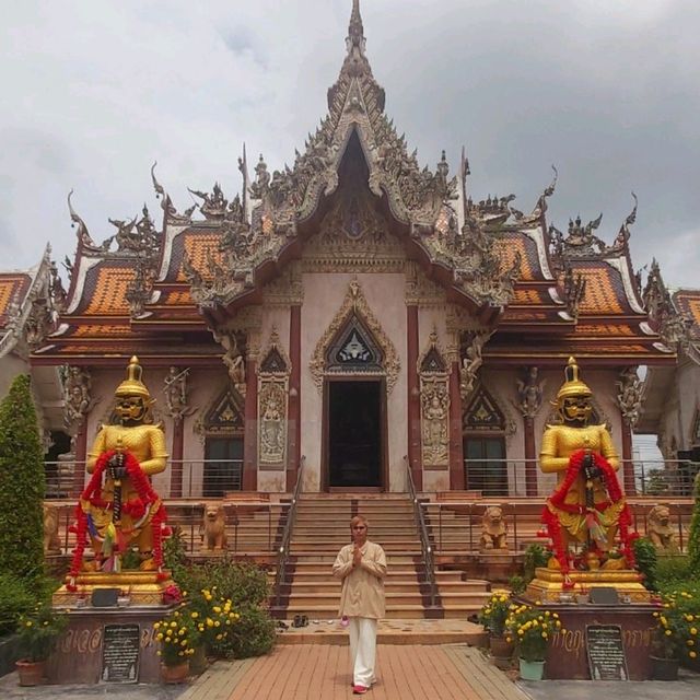 ขอพร พระราหู วัดศีรษะทอง