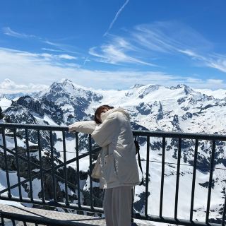 瑞士🇨🇭鐵力士山🏔️｜超美景觀吊橋🌉免費無限時任玩甜甜圈滑梯🍩