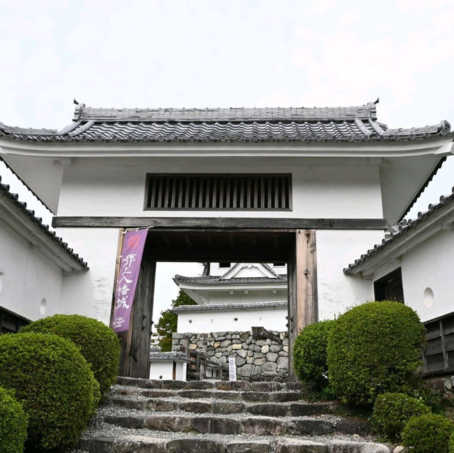岐阜景點｜乘風而起、山嵐繚繞~日本最美山城—郡上八幡城