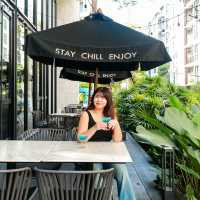 โรงแรมกรุงเทพฟีลดีที่ Cross Vibe Bangkok Sukhumvit