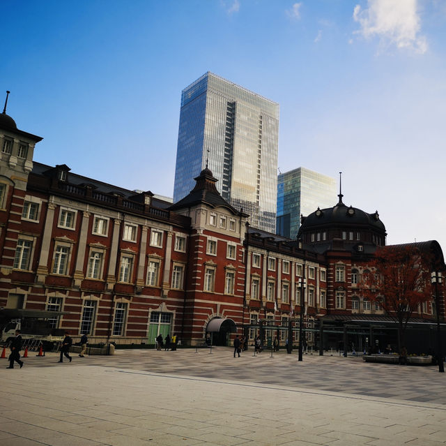 Classic Beauty and City Vibes: Discovering Tokyo Station!