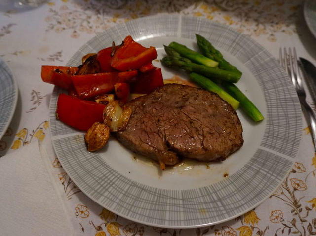 【イタリア・ピエンツァ】旧市街にある肉屋でキアナ牛を買う