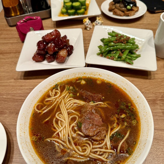 遠百A13（鼎泰豐）非吃不可的美食.值得推薦大家