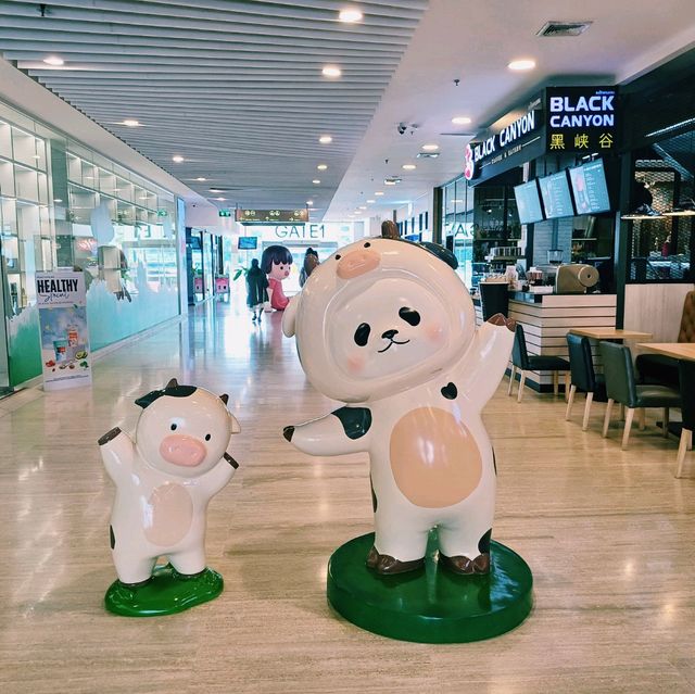泰國曼谷最著名的藝術品展覽美術館景點:曼谷河城艺术古董中心。適合拍照📸打卡和親子遊的好去處