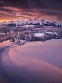 3 Reasons Why You Need to Visit Slovakia This Winter (No, Seriously)⛄️