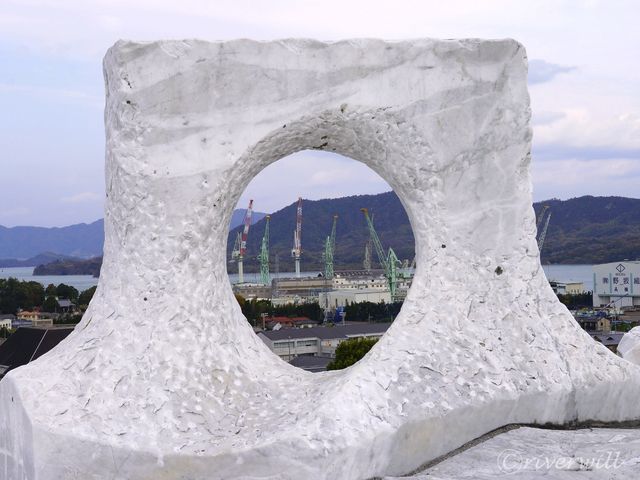 【広島県】尾道の新名所！お寺の中に白亜の現代アート「未来心の丘」