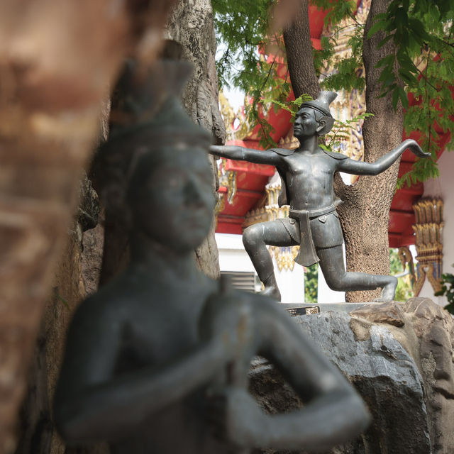 【タイ】涅槃像のある有名な寺院
